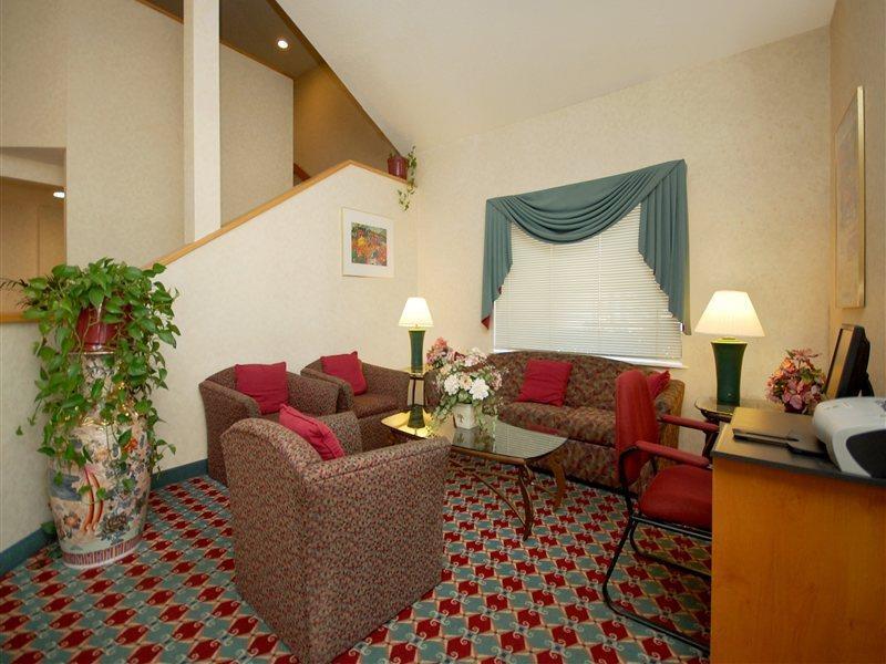 Clarion Inn & Suites Dfw North Irving Eksteriør bilde