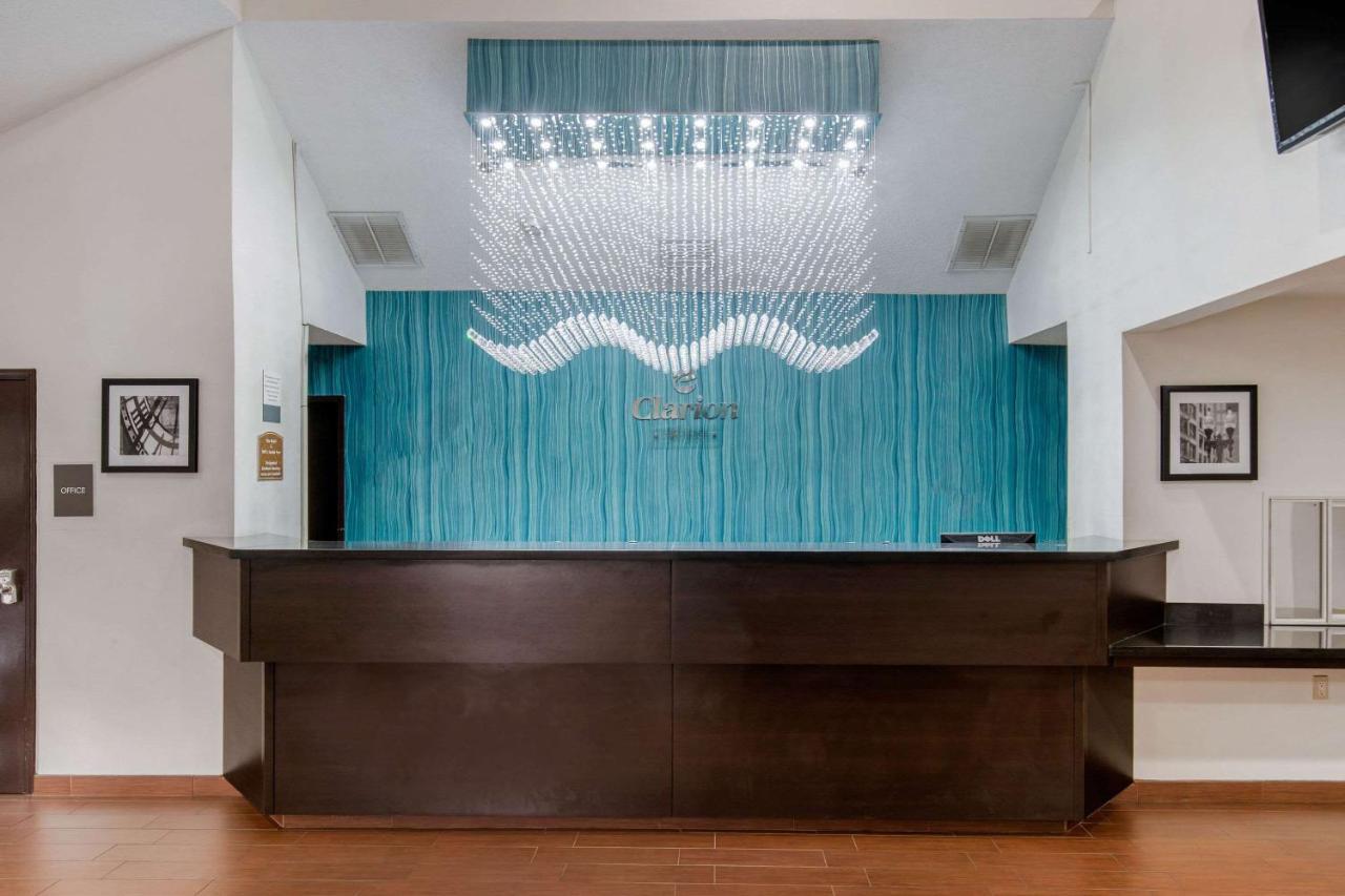 Clarion Inn & Suites Dfw North Irving Eksteriør bilde