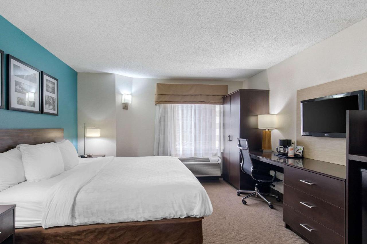 Clarion Inn & Suites Dfw North Irving Eksteriør bilde