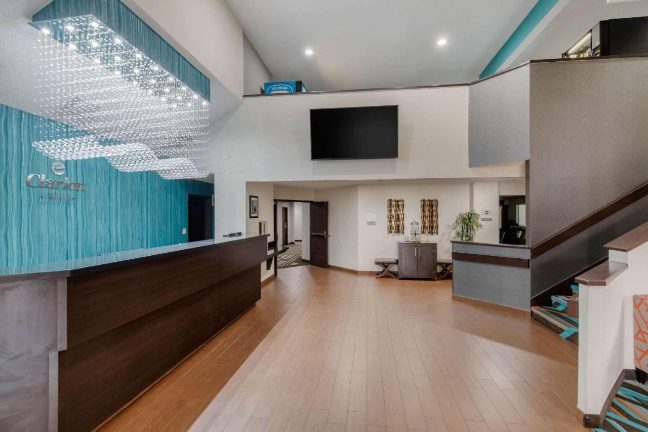 Clarion Inn & Suites Dfw North Irving Eksteriør bilde