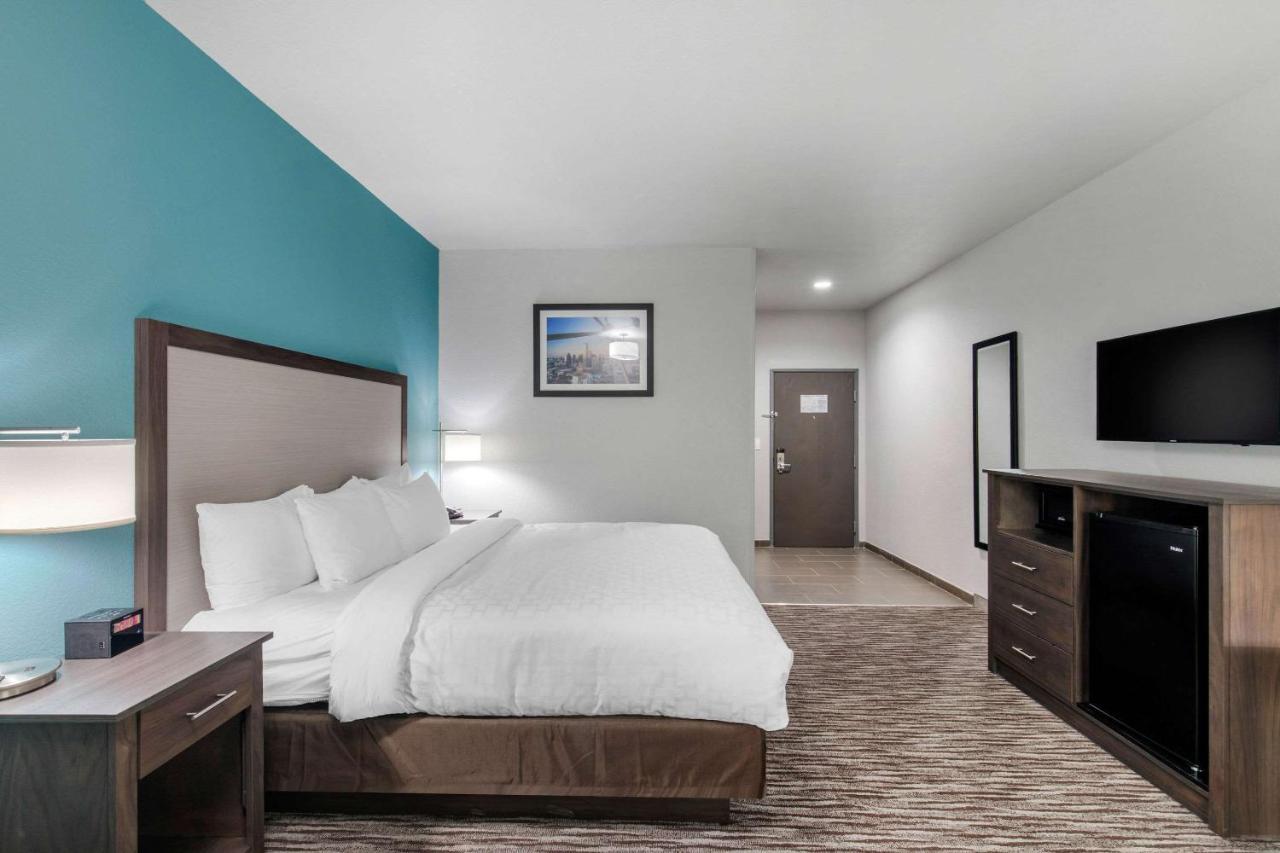 Clarion Inn & Suites Dfw North Irving Eksteriør bilde